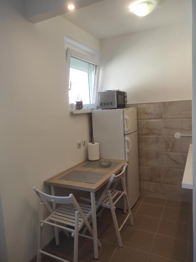 Apartman Nicolas Belgrade Exterior photo